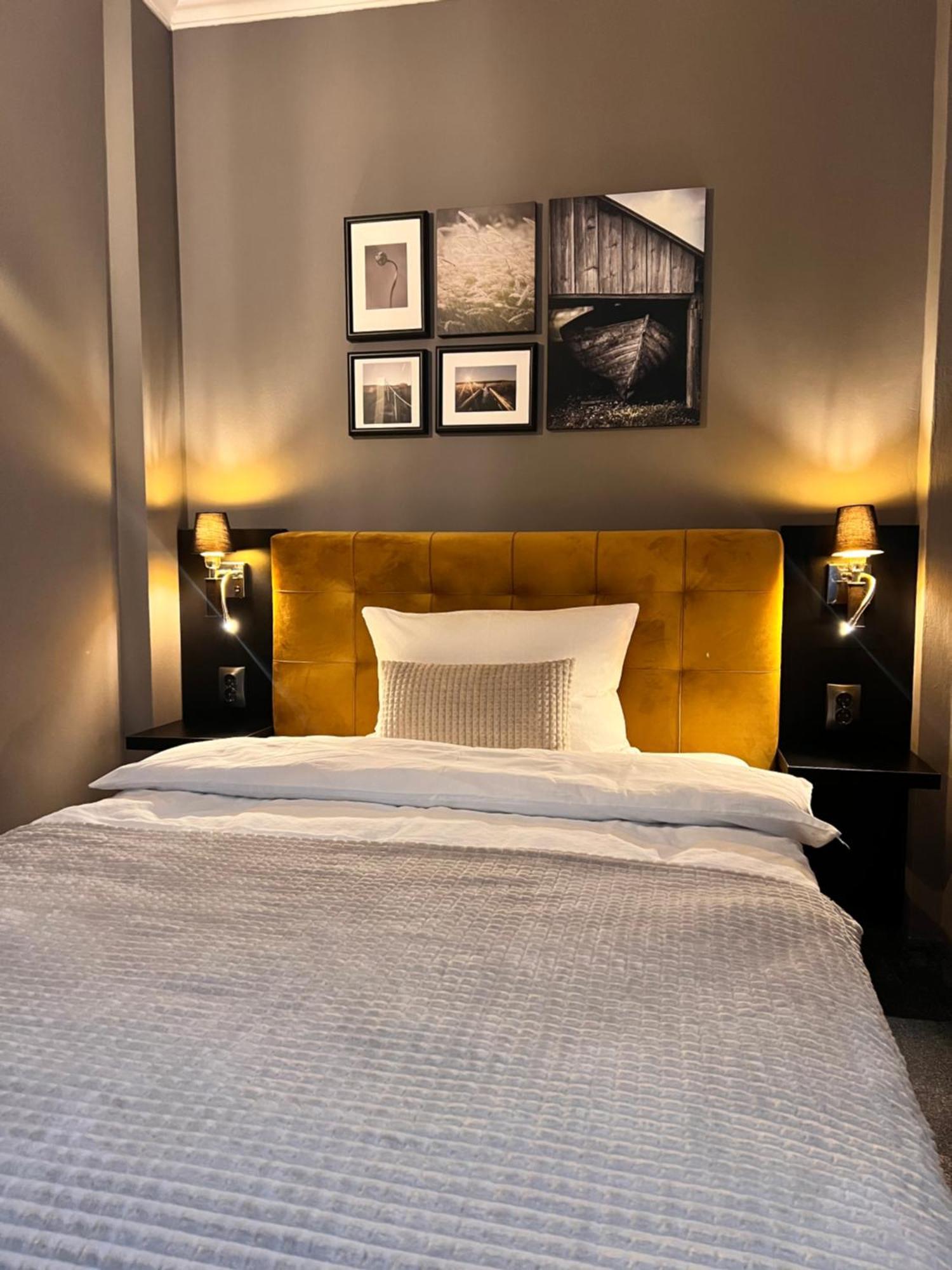 Hotel Coco Timişoara Buitenkant foto